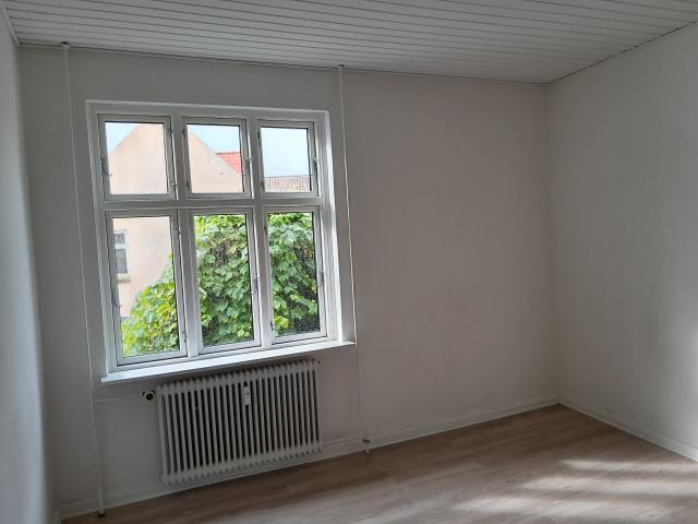 2 værelses lejlighed på 75 m²