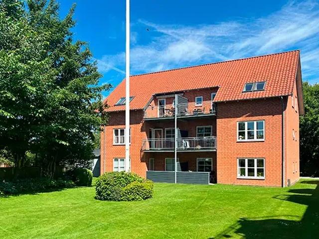 2 værelses lejlighed på 73 m²