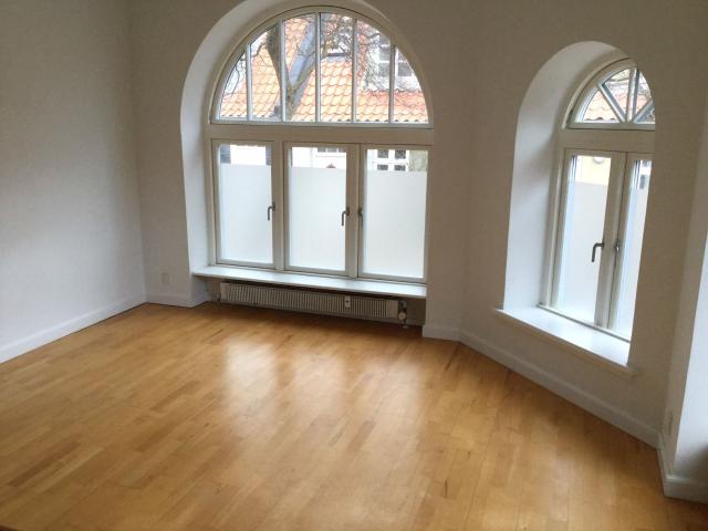 2 værelses lejlighed på 87 m²