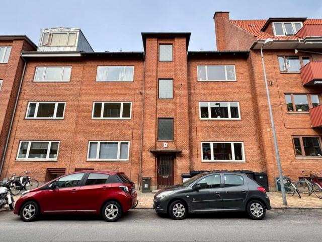 2 værelses – Schacksgade 28, 1. Th – Odense C