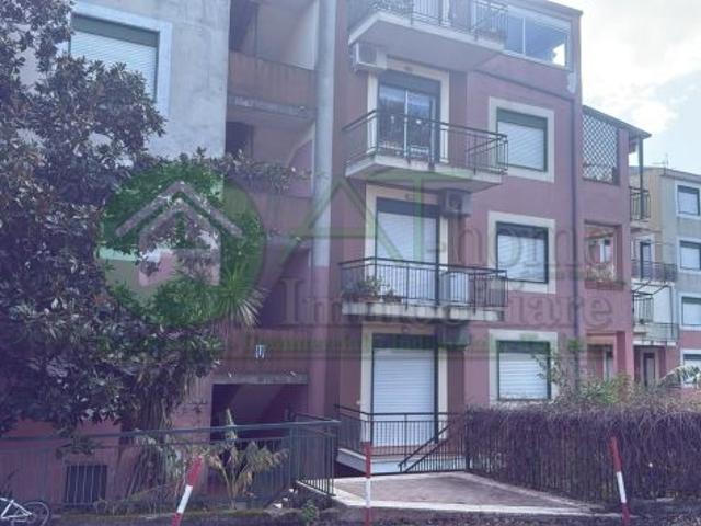 2 Vai Complesso Les Roches Noires – Giardini Naxos