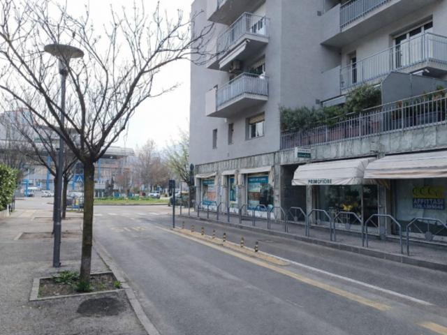 2 Vetrine in affitto a Trento