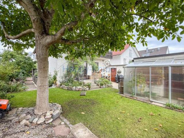 Besichtigugn 10.7. 2 von 4 Wohnungen werden frei 4 Famhaus in Trudering / große Garage
