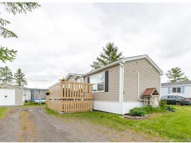 2 Wood Ave, Lincoln, NB, E3B 6V5 house for sale | Listing ID NB140947 | Royal LePage