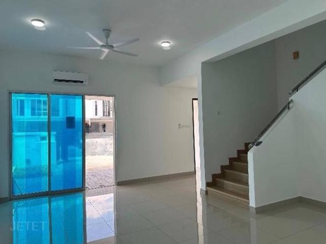 2 year old house only 2 Storey 22x70 Kota Bayuemas Freehold GG