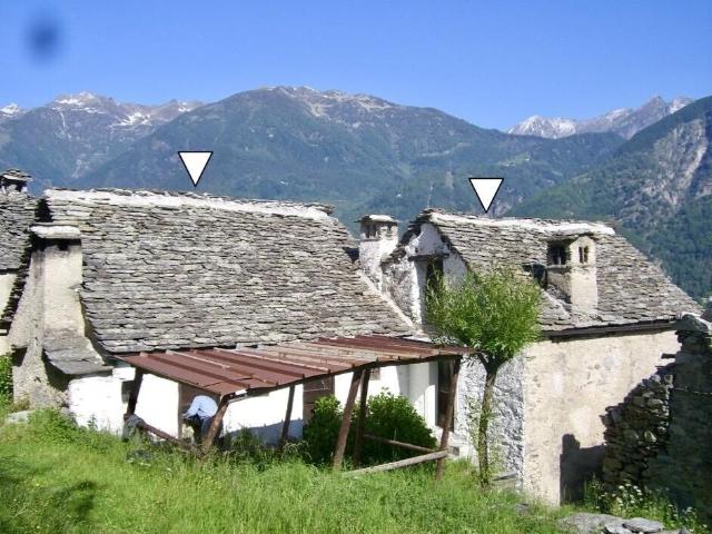2 zusammengebaute Rusticos mit Garten in der Natur in Italien/ 2 Fincas mit 4 Zimmern mit Garten in der Natur