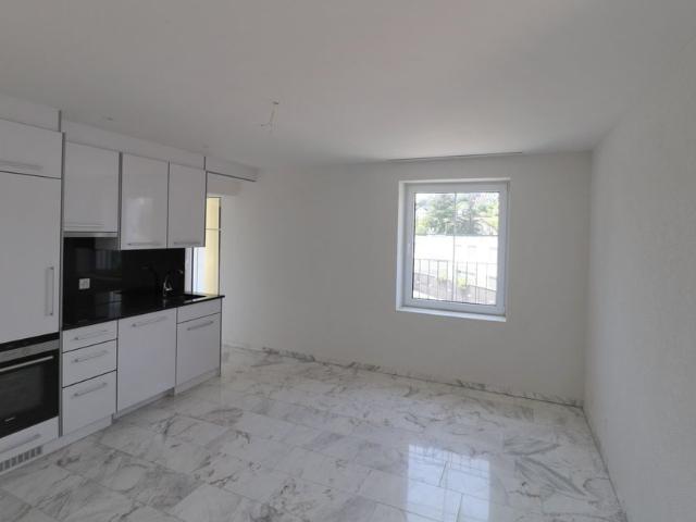 2 Zimmer, 40 m², 1. Stock