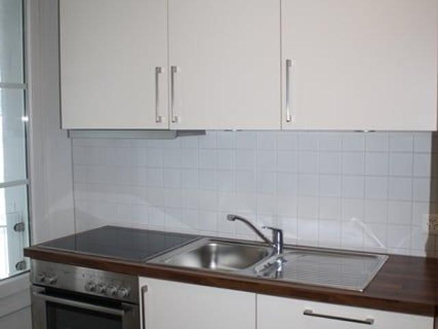 2 Zimmer, 40 m², 1. Stock