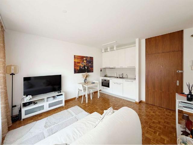 2 Zimmer, 40 m², 6. Stock