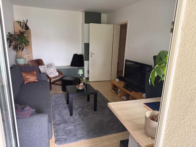 2 Zimmer, 42 m², 1. Stock