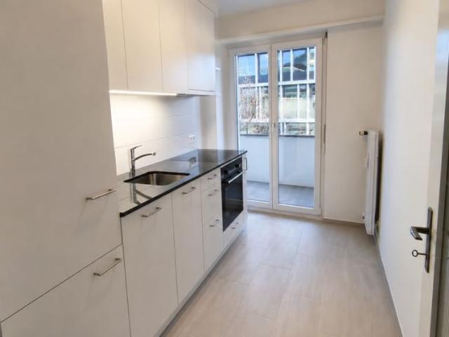 2 Zimmer, 47 m², 1. Stock
