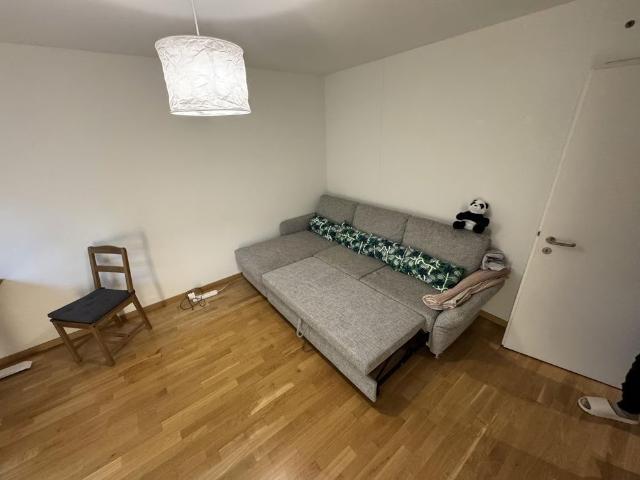 2 Zimmer, 47 m², 1. Stock
