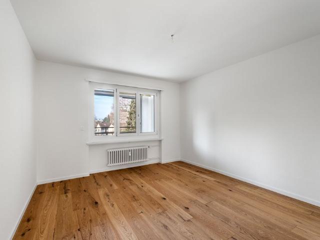 2 Zimmer, 47 m², 2. Stock