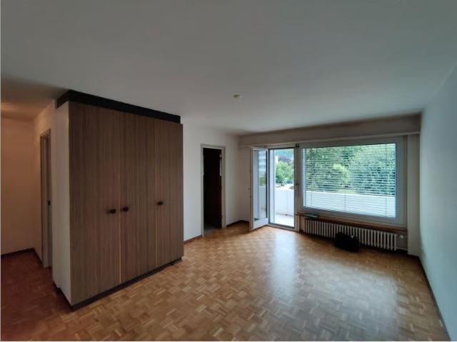 2 Zimmer, 47 m², 2. Stock