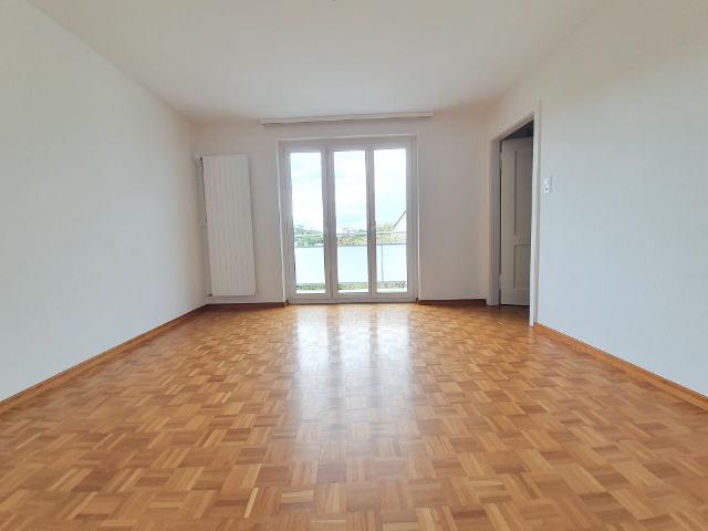 2 Zimmer, 44 m², 2. Stock