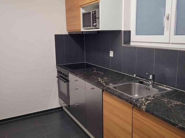 2 Zimmer, 45 m², 1. Stock