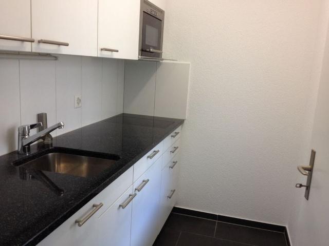 2 Zimmer, 45 m², 2. Stock
