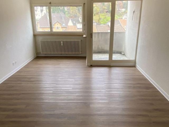 2 Zimmer, 45 m², 2. Stock