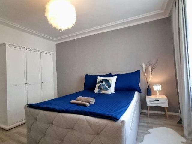 2 Zimmer, 45 m², 2. Stock