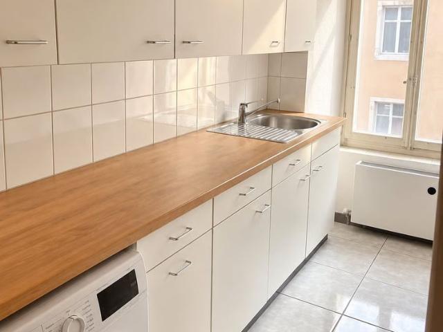 2 Zimmer, 45 m², 2. Stock