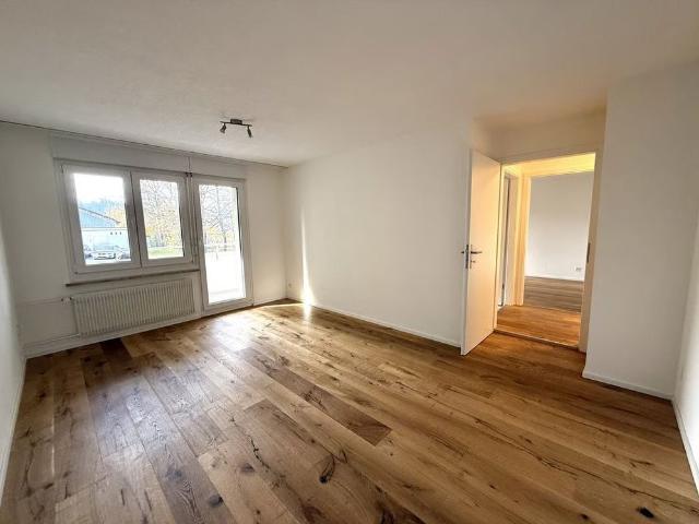2 Zimmer, 45 m², 2. Stock