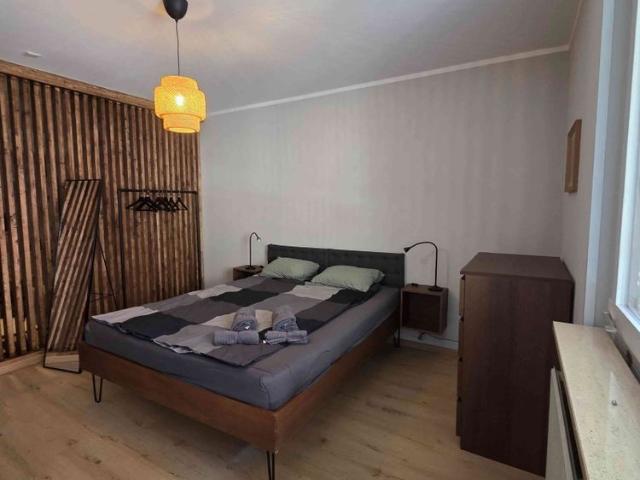 2 Zimmer, 46 m², 1. Stock