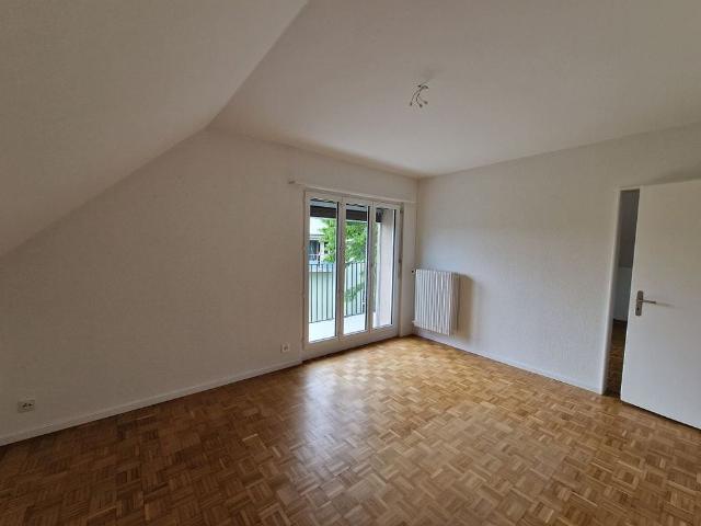2 Zimmer, 46 m², 2. Stock