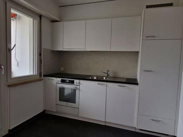 2 Zimmer, 46 m², 4. Stock