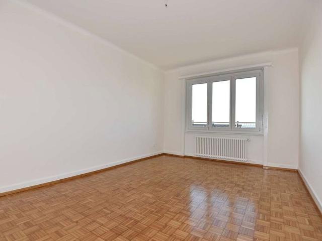 2 Zimmer, 46 m², 4. Stock