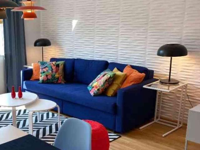 2 Zimmer, 48 m², 1. Stock