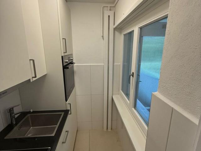 2 Zimmer, 48 m², 1. Stock