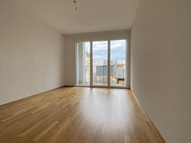 2 Zimmer, 48 m², 1. Stock
