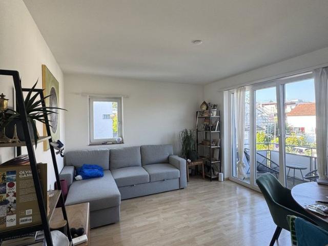 2 Zimmer, 48 m², 1. Stock