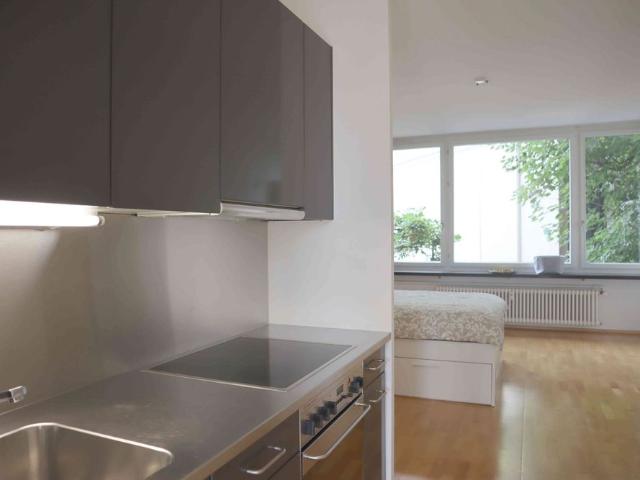 2 Zimmer, 48 m², 1. Stock