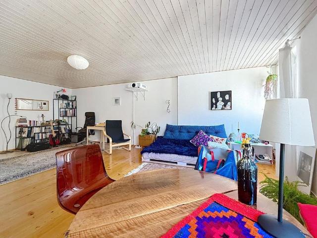2 Zimmer, 48 m², 4. Stock