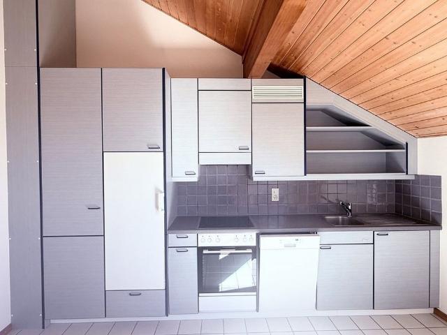 2 Zimmer, 49 m², 4. Stock