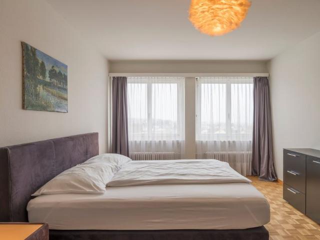 2 Zimmer, 49 m², 4. Stock