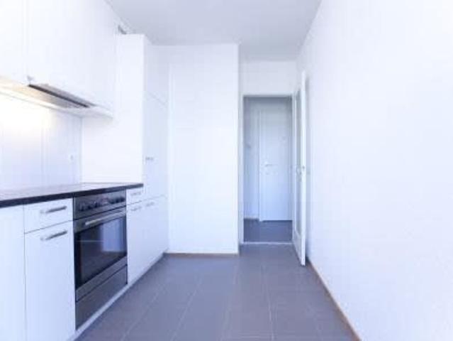 2 Zimmer, 49 m², 9. Stock