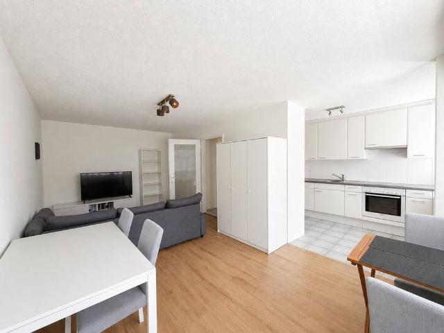 2 Zimmer, 53 m², EG