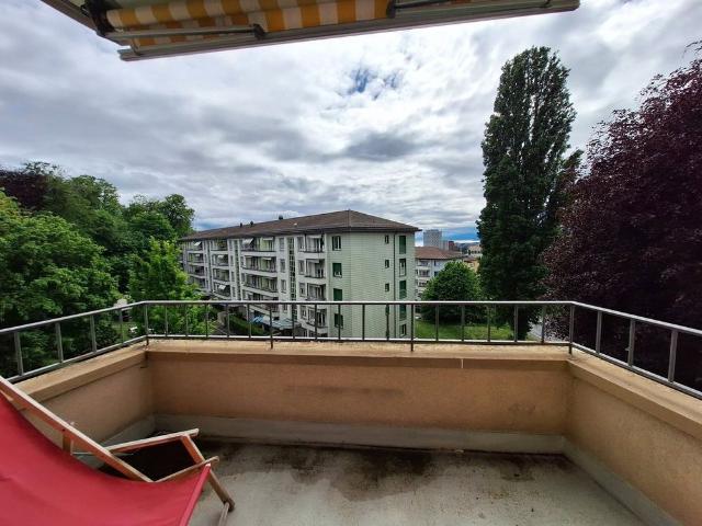 2 Zimmer, 53 m², 2. Stock