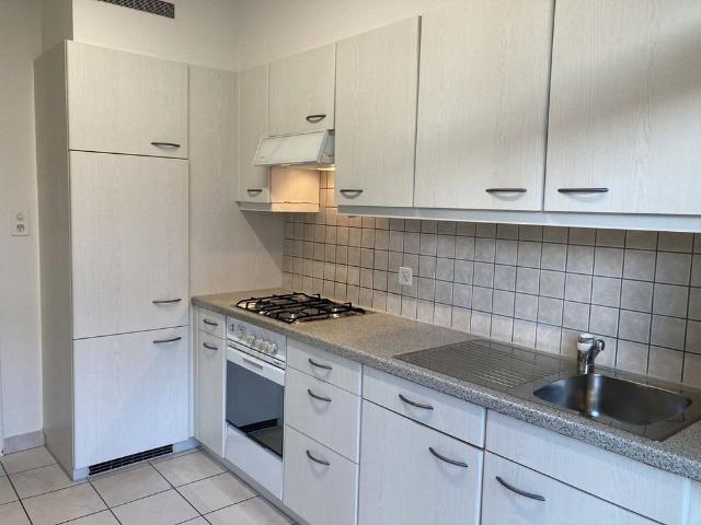 2 Zimmer, 53 m², 2. Stock