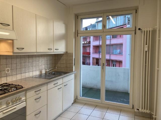 2 Zimmer, 53 m², 2. Stock