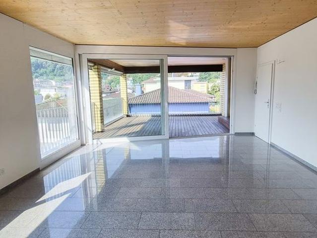 2 Zimmer, 53 m², 2. Stock
