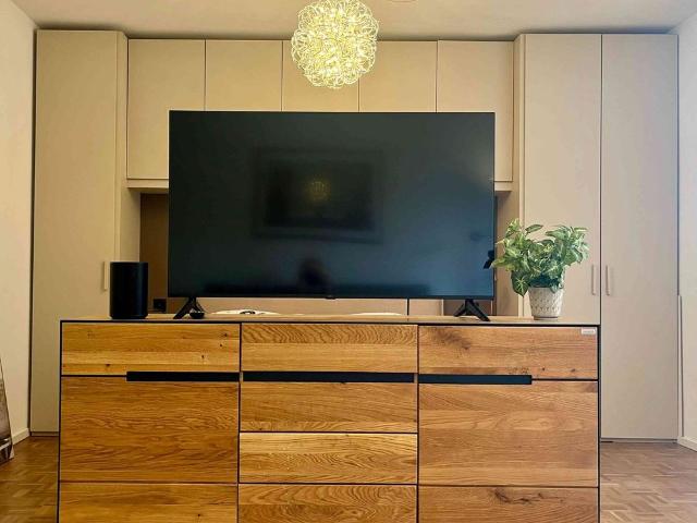 2 Zimmer, 45 m², 1. Stock