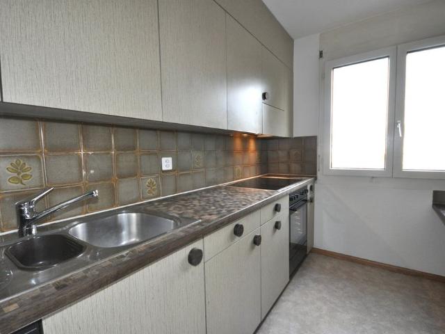 2 Zimmer, 50 m², 1. Stock