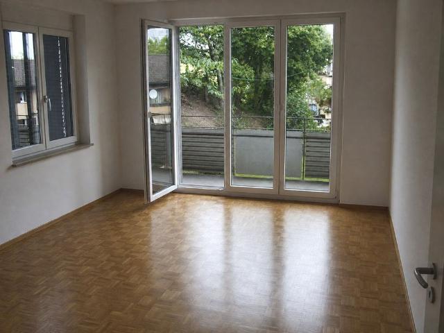 2 Zimmer, 50 m², 1. Stock