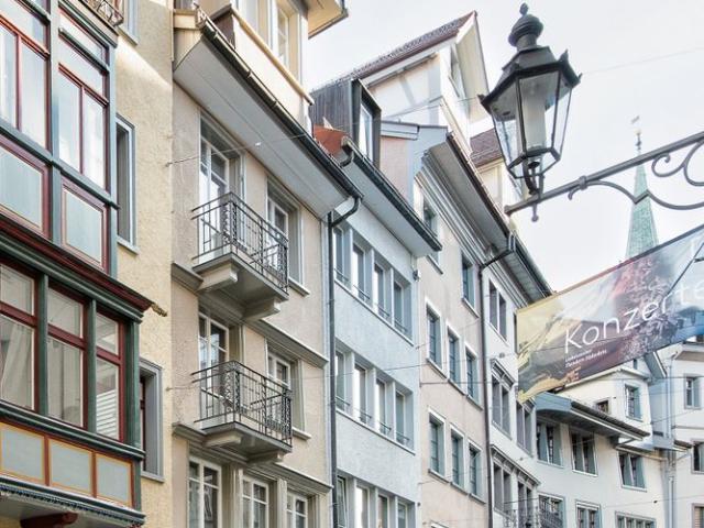 2 Zimmer, 50 m², 1. Stock