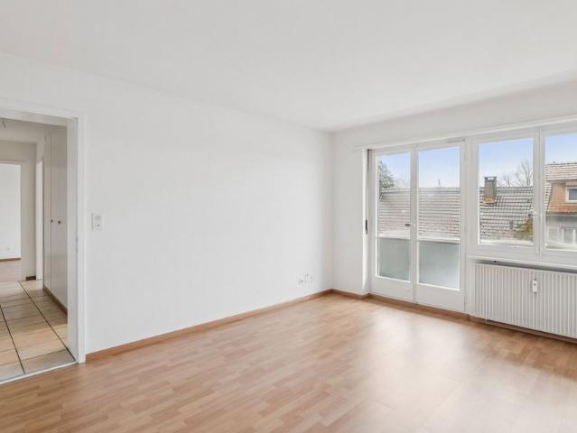 2 Zimmer, 50 m², 2. Stock