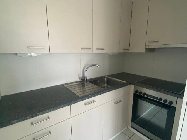2 Zimmer, 50 m², 2. Stock
