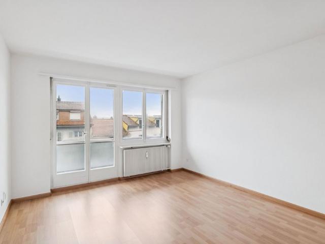 2 Zimmer, 50 m², 2. Stock
